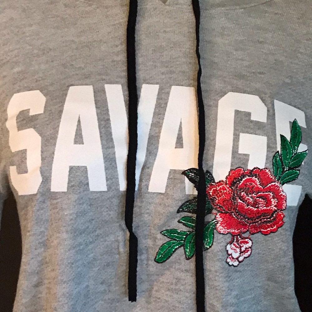 🆕 23 Love Street Savage Gray Hoodie-Small